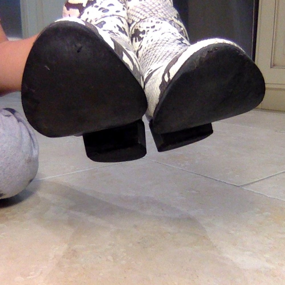 NastyGal Snakeskin Western Booties - Picture 5 of 5